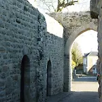 La Baie Des Remparts Meuble Les Avocettes Holiday home *