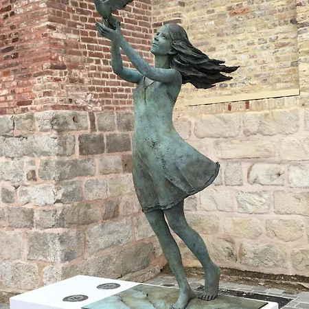 La Baie Des Remparts Meuble Les Avocettes