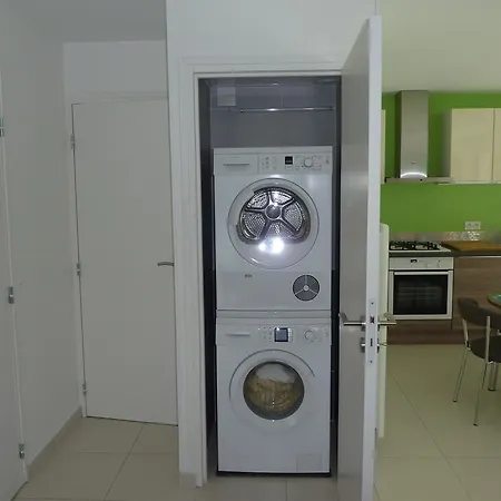 La Baie Des Remparts Meuble Les Avocettes *